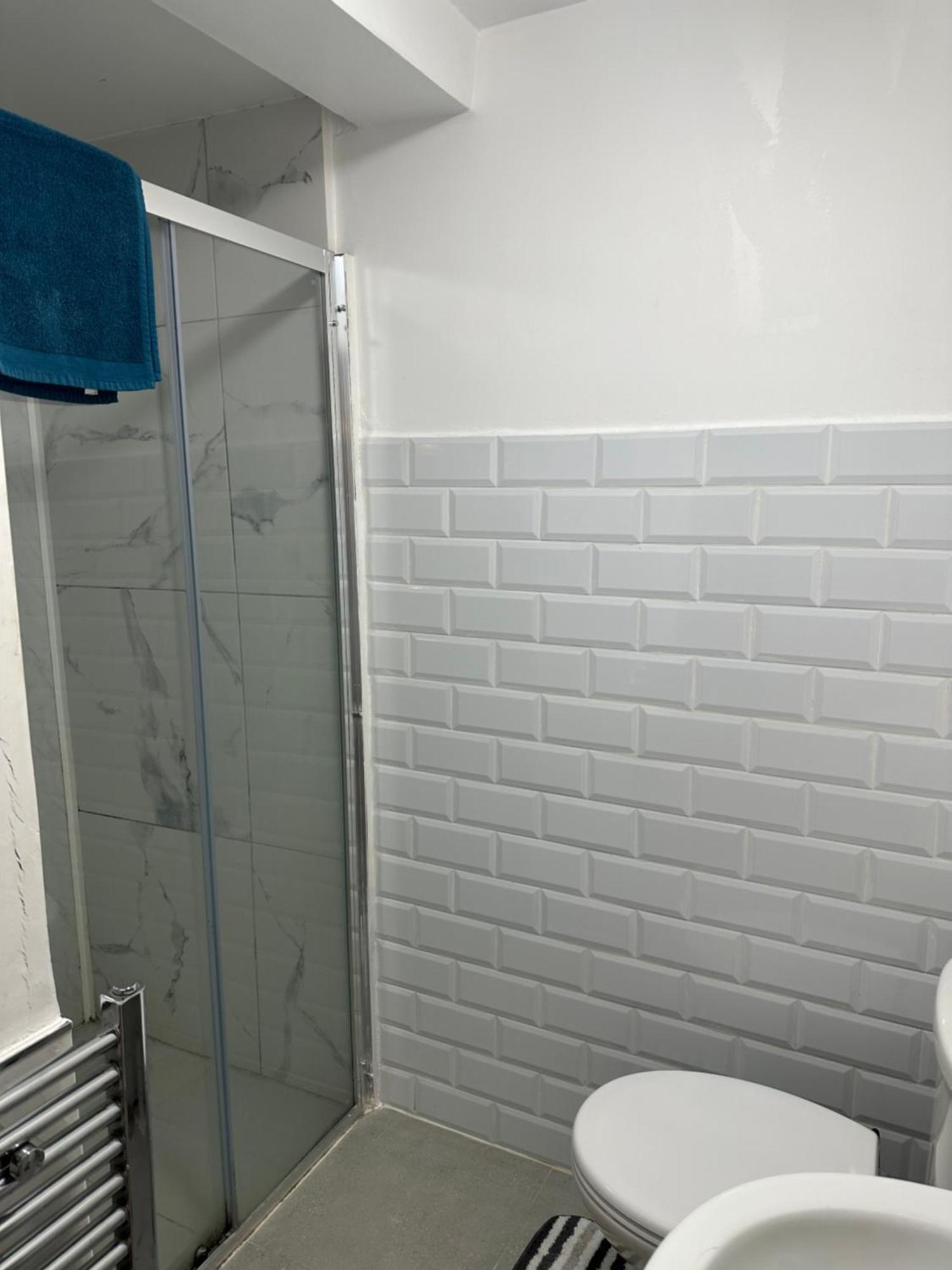 Stylish Studio Flat - Watford Junction - Harry Potter ภายนอก รูปภาพ